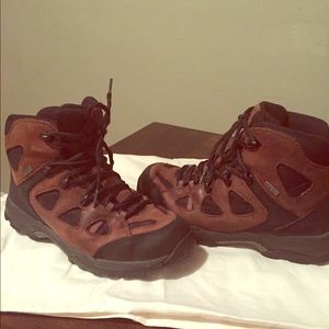 ECCO women’s size7 hiking boot